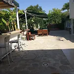 Linda