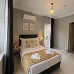 Linda Otel