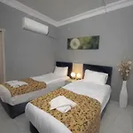 Linda Otel