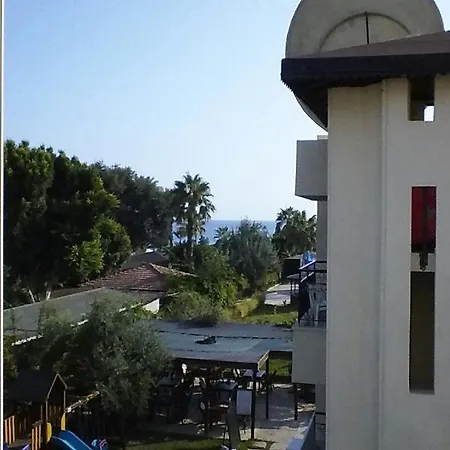 Hotel Linda 3*