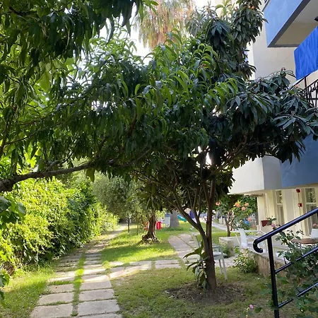 Linda Hotel