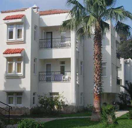 Hotel Linda Beach Hotel Side